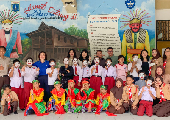 In Indonesia, many organizations that strive for positive impact, such as nonprofits and NGOs, often lack the digital marketing tools they need to effectively reach their target audience and raise awareness for their causes <br/> <br/> At MarkMind, we want to be a part of narrowing the gap as we commit to empowering Indonesia's nonprofits and NGOs through #MMForGood. It isn't just a trend or a hashtag. It's our hope for being a part of building a better future for all.